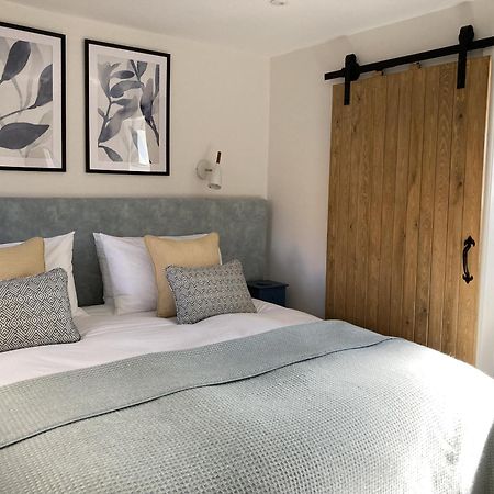 Finwood Green Farm Holiday Cottages-The Calf Shed And The Milk Parlour Henley-in-Arden ภายนอก รูปภาพ