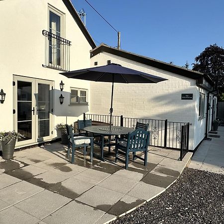 Finwood Green Farm Holiday Cottages-The Calf Shed And The Milk Parlour Henley-in-Arden ภายนอก รูปภาพ