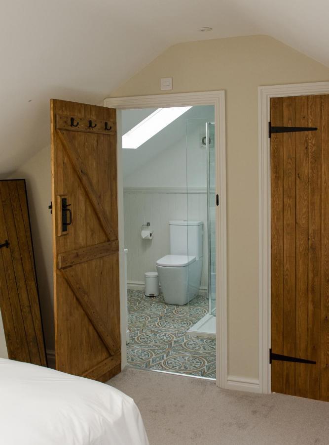 Finwood Green Farm Holiday Cottages-The Calf Shed And The Milk Parlour Henley-in-Arden ภายนอก รูปภาพ