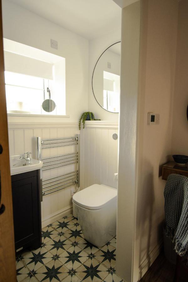 Finwood Green Farm Holiday Cottages-The Calf Shed And The Milk Parlour Henley-in-Arden ภายนอก รูปภาพ