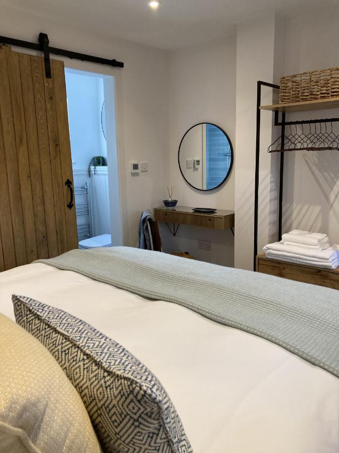 Finwood Green Farm Holiday Cottages-The Calf Shed And The Milk Parlour Henley-in-Arden ภายนอก รูปภาพ