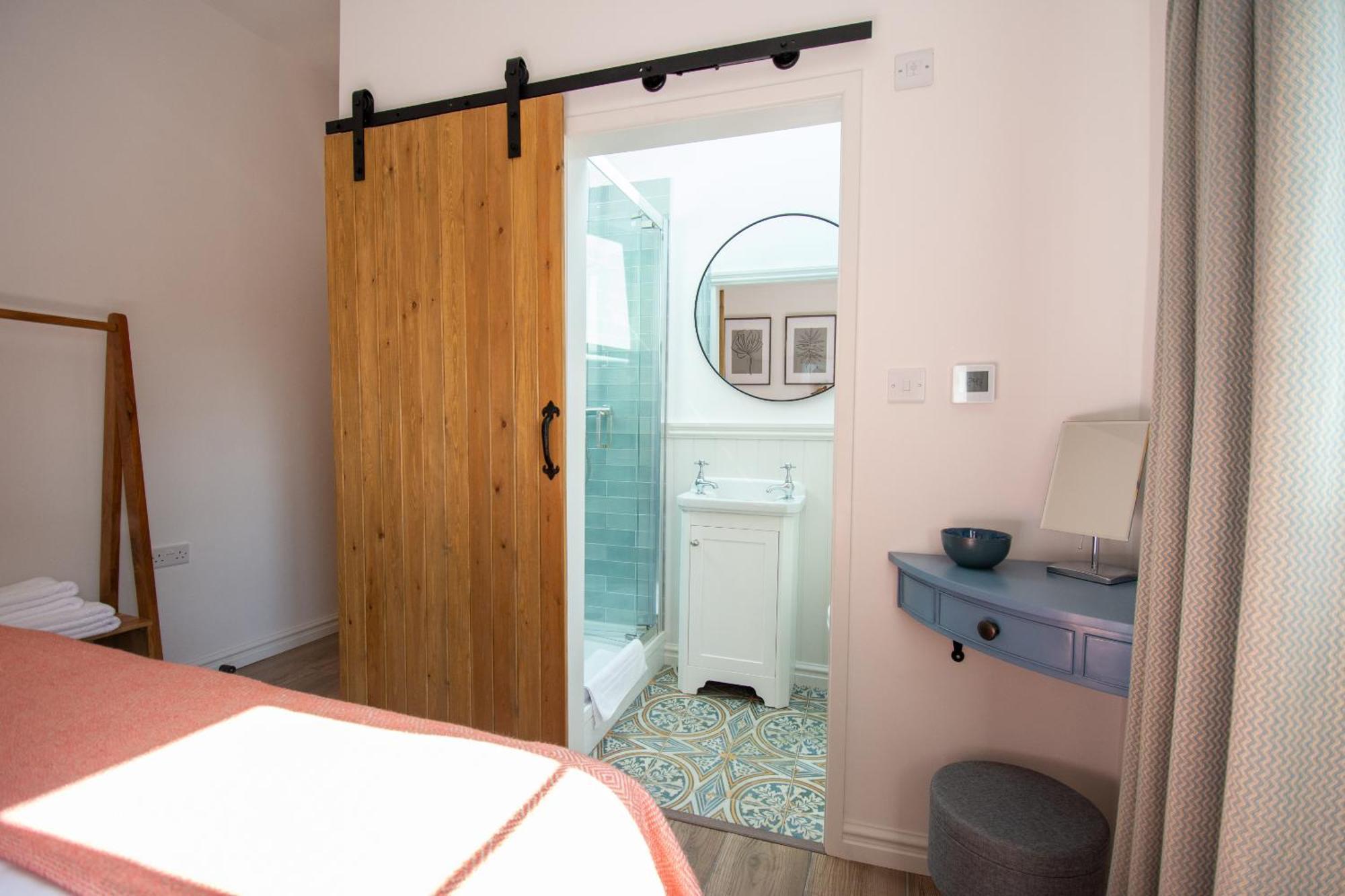 Finwood Green Farm Holiday Cottages-The Calf Shed And The Milk Parlour Henley-in-Arden ห้อง รูปภาพ